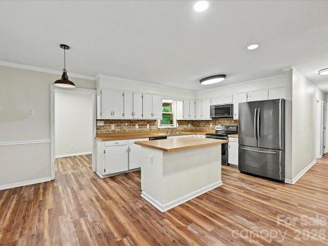 1123 S Forest Hills School Road Marshville NC 28103