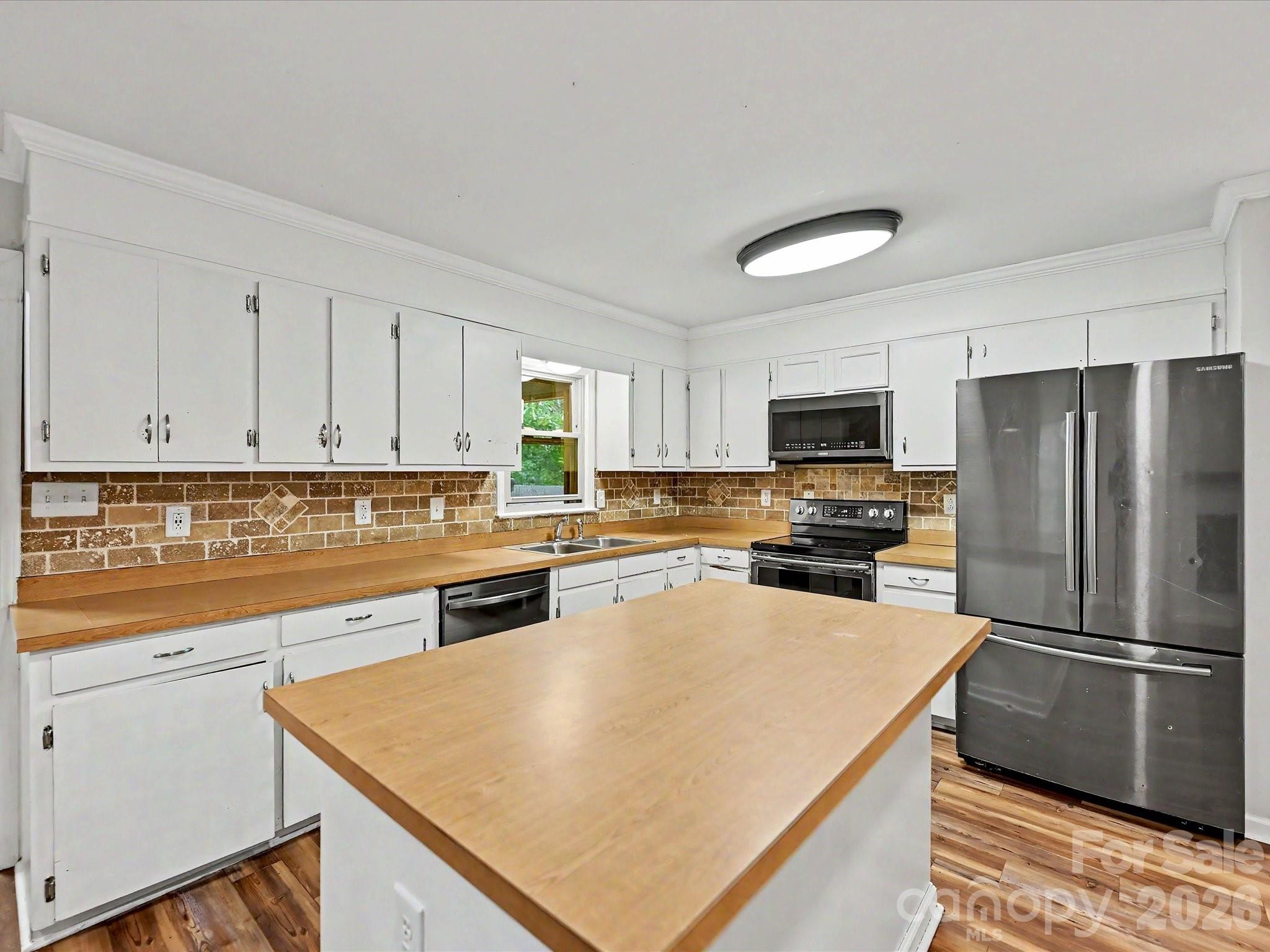 1123 S Forest Hills School Road Marshville NC 28103