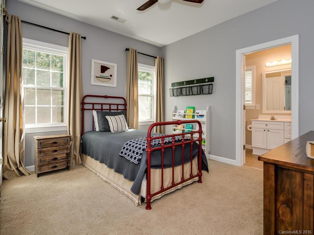 10310 Riesling Court Charlotte NC 28277