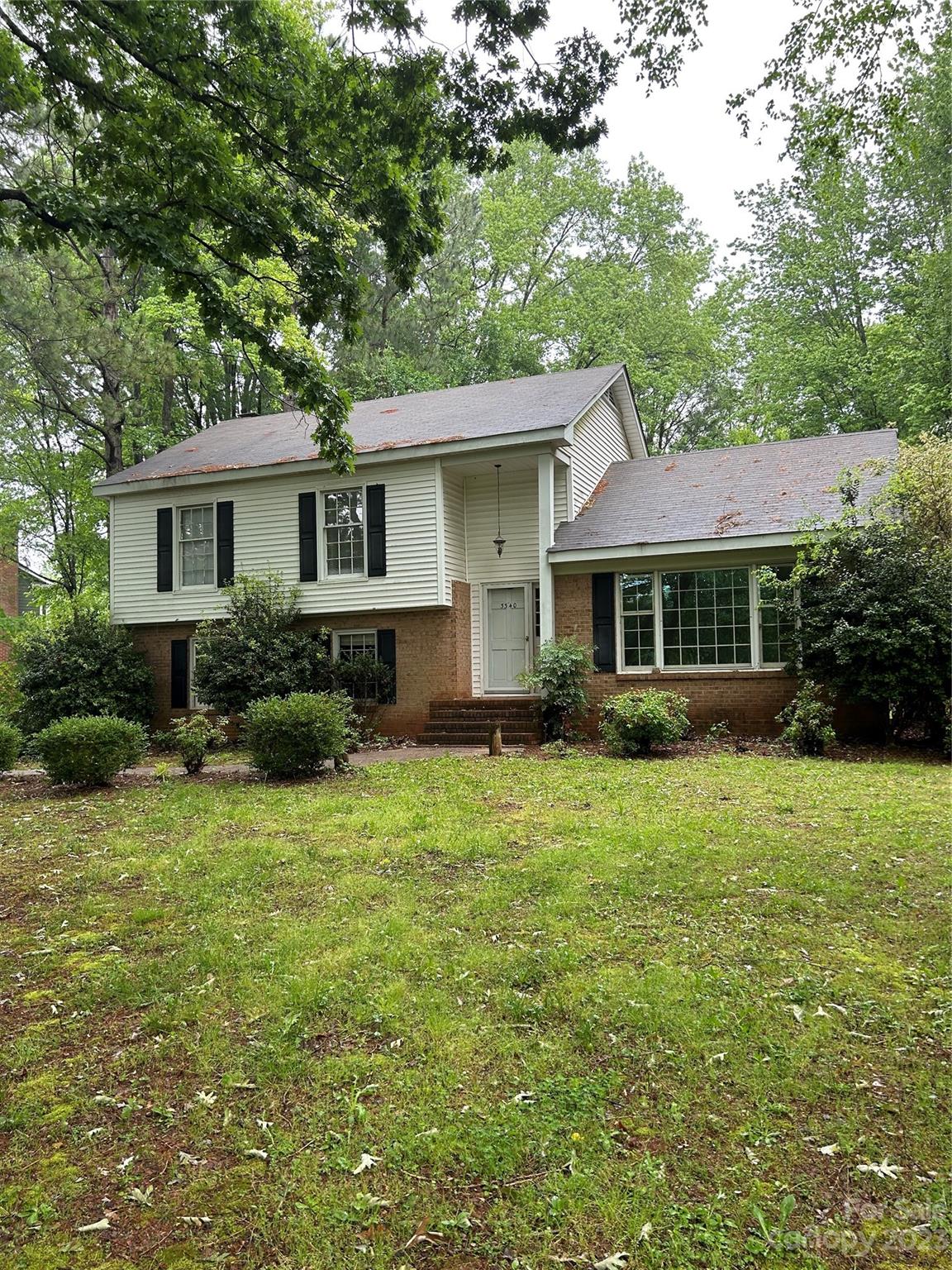 3340 Tracelake Drive Matthews NC 28105