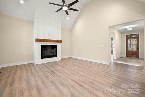 5003 Carolina North Drive Gastonia NC 28058