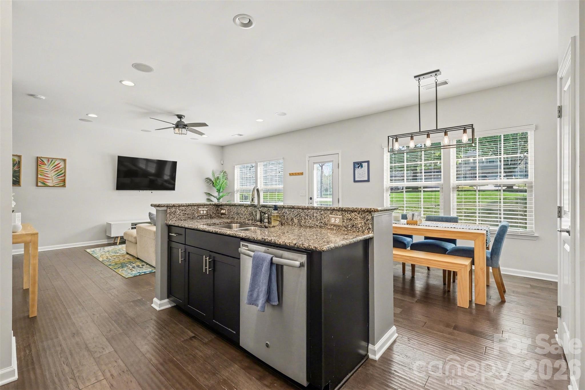 2459 Alyssa Lane Charlotte NC 28208