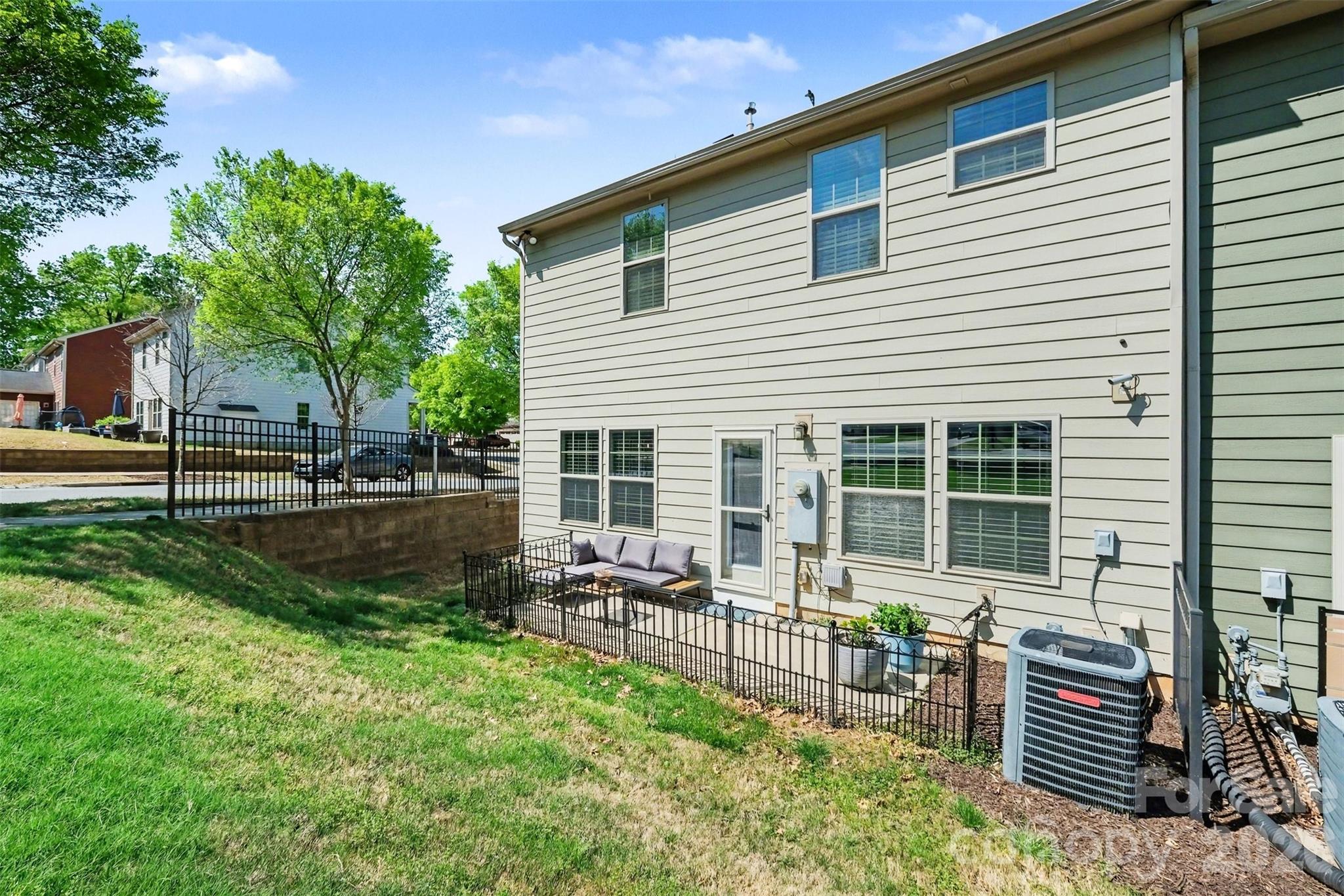 2459 Alyssa Lane Charlotte NC 28208