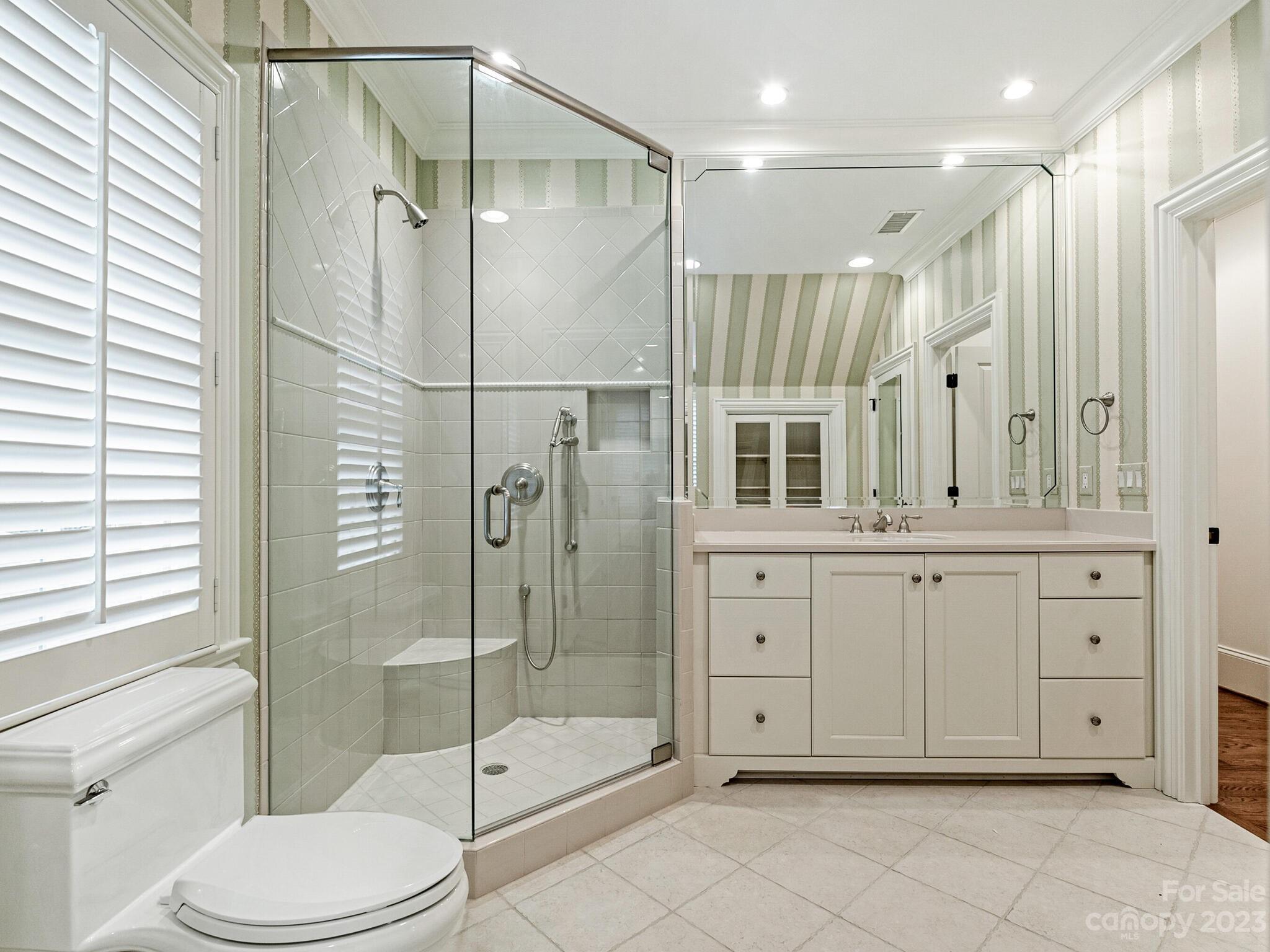 1119 Bolling Road Charlotte NC 28207