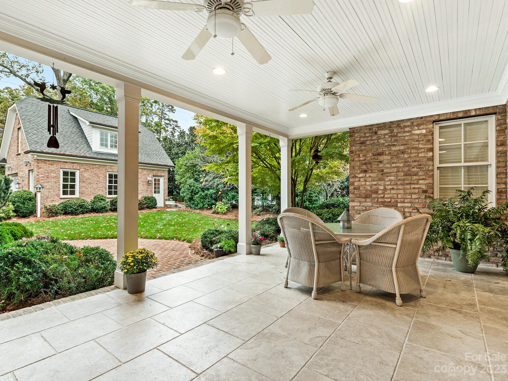 1119 Bolling Road Charlotte NC 28207
