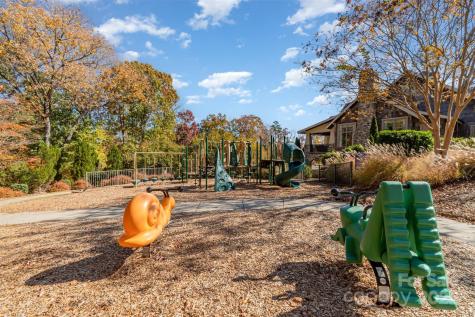 423 Crisfield Court York SC 29745