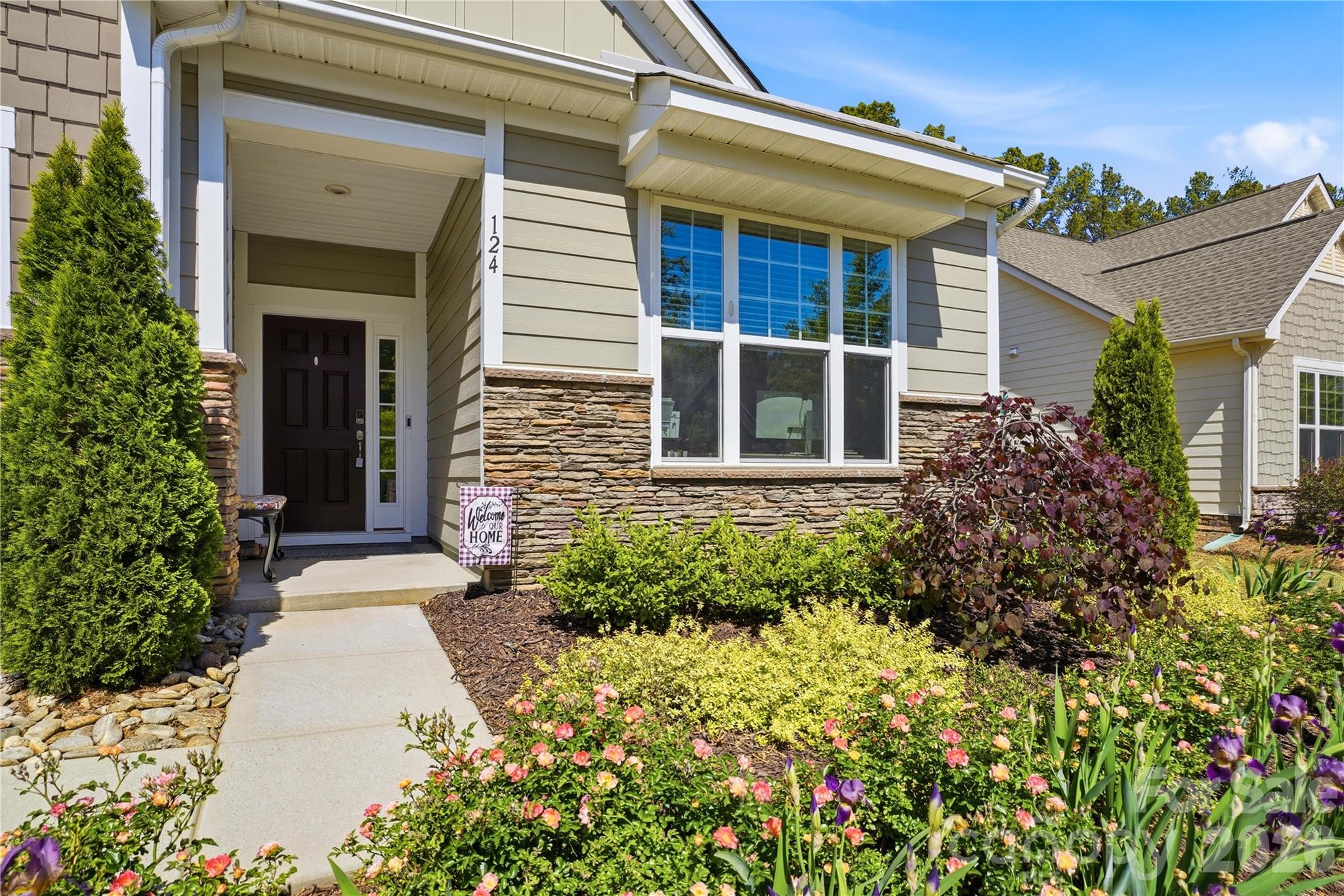 124 Van Gogh Trail Mount Holly NC 28120