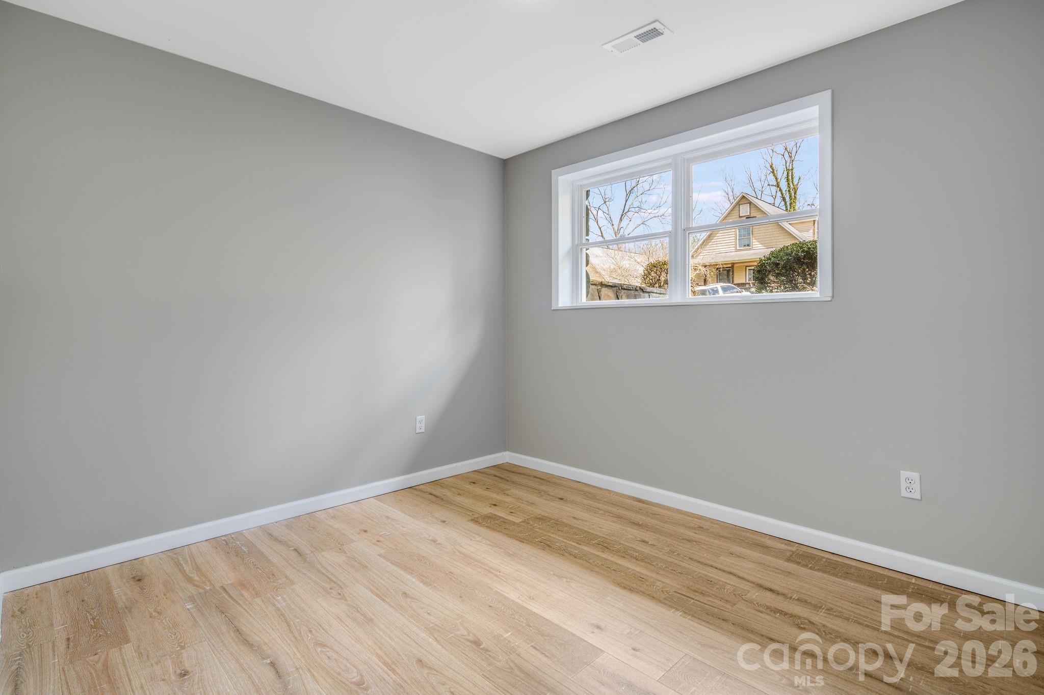 15 Kent Street Asheville NC 28803