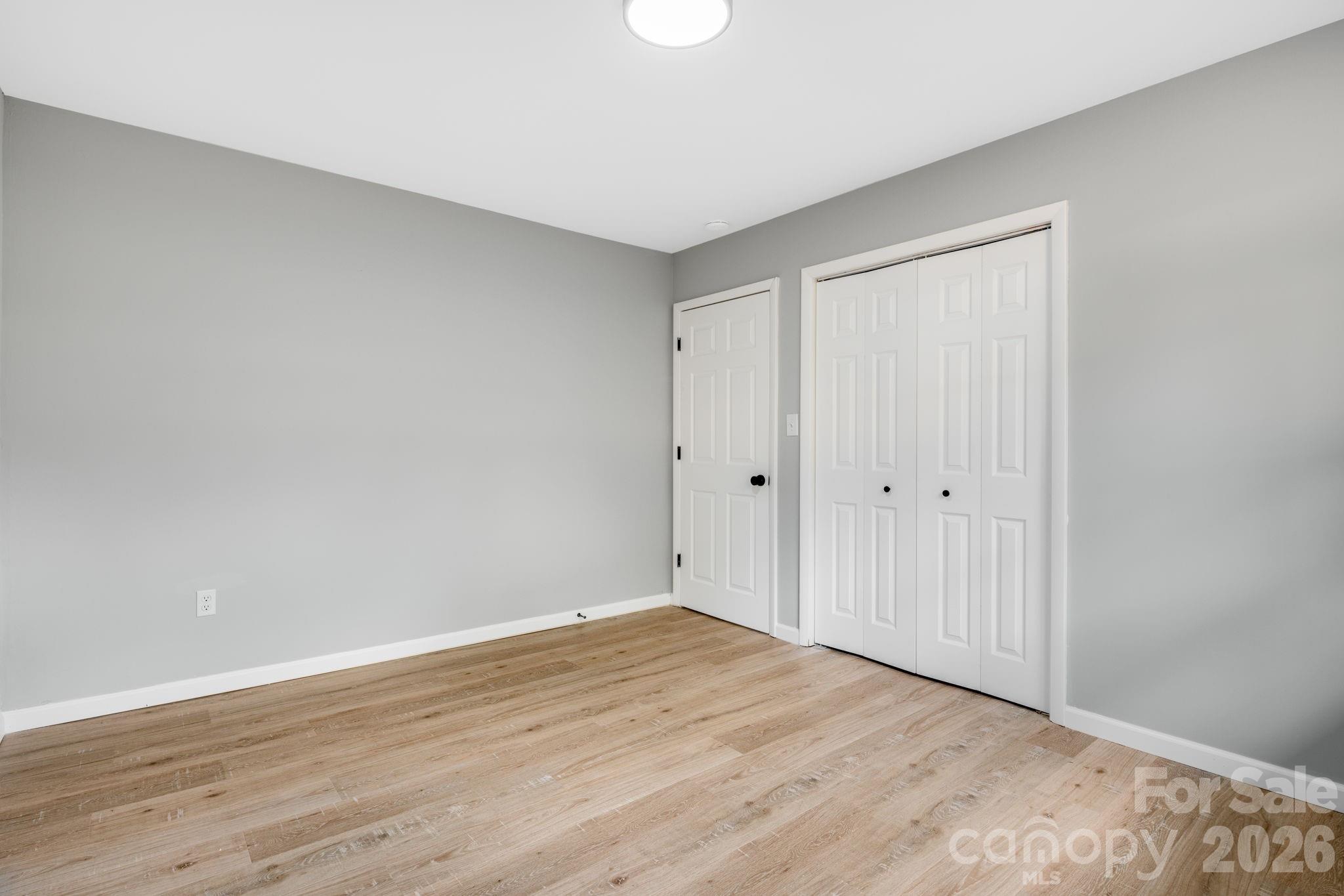 15 Kent Street Asheville NC 28803