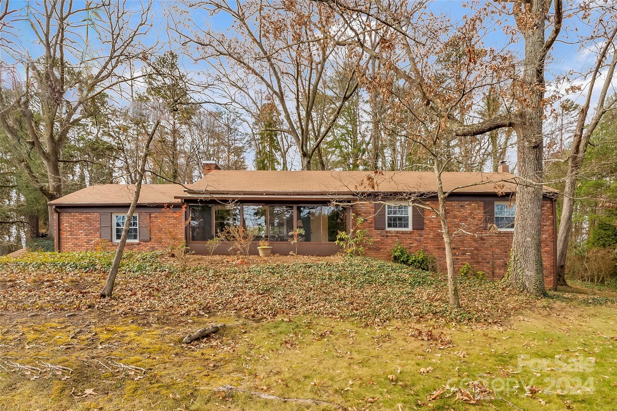 150 Lakeshore Drive Asheville NC 28804