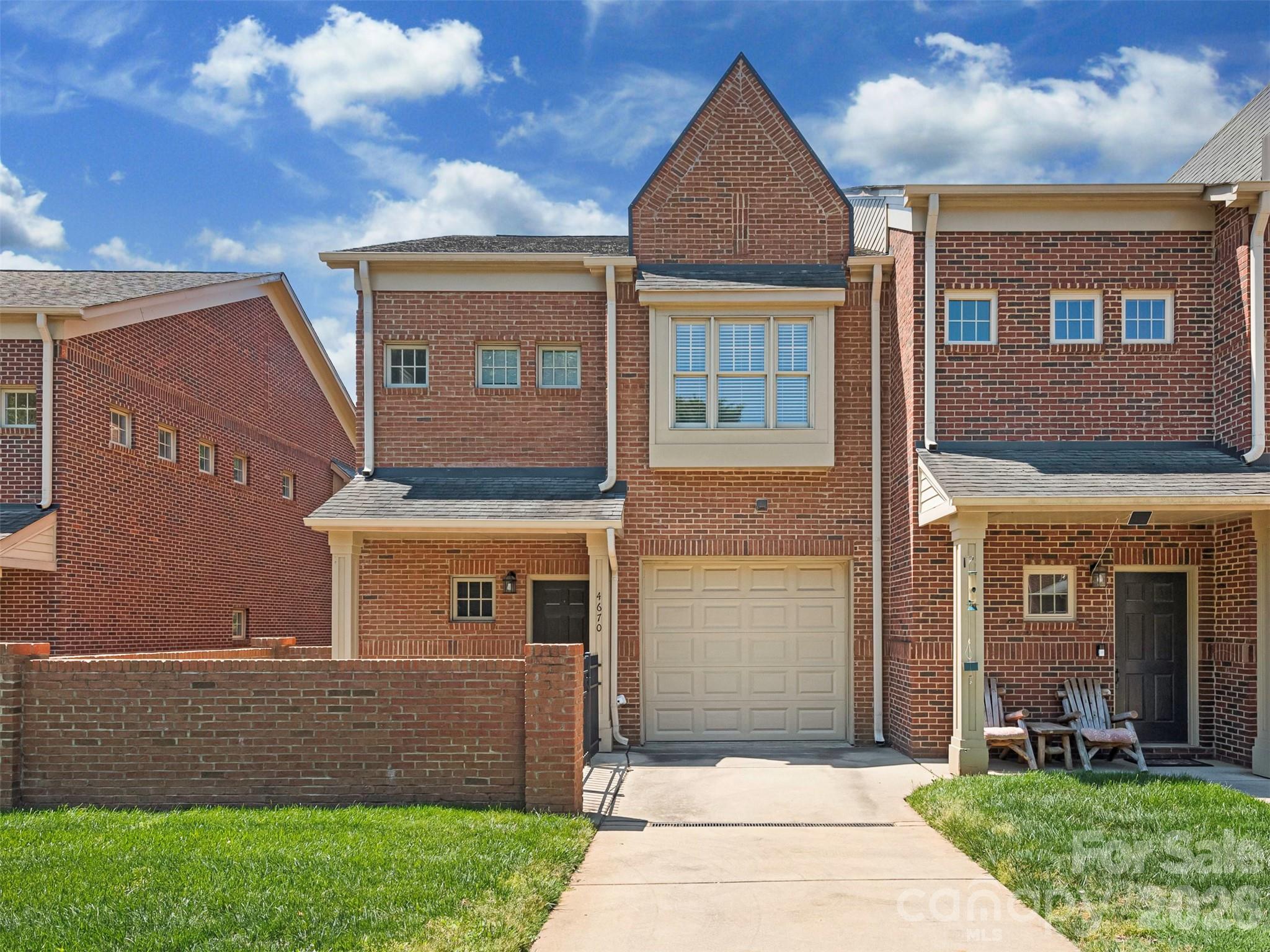 4670 Dabney Vigor Drive Charlotte NC 28209