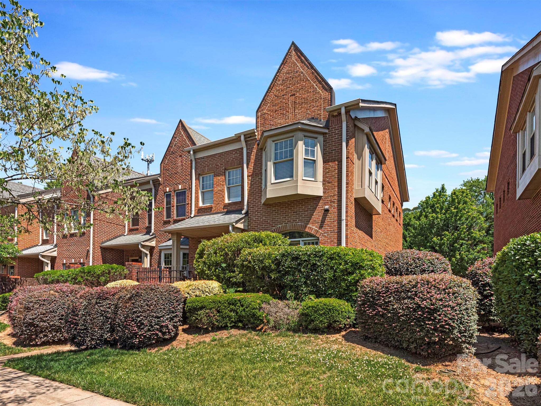 4670 Dabney Vigor Drive Charlotte NC 28209