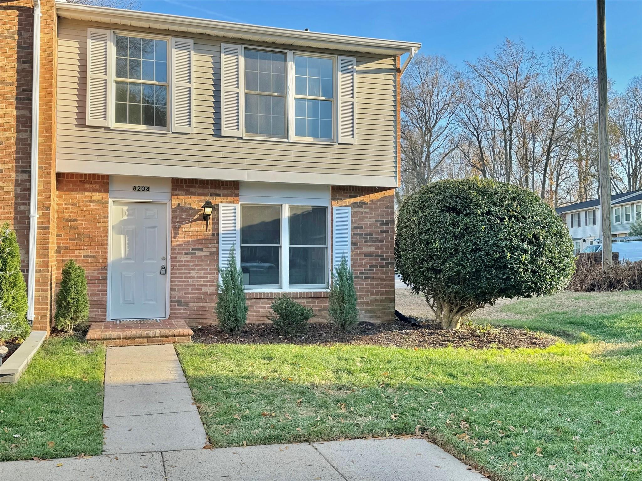 8208 Knights Bridge Road Charlotte NC 28210