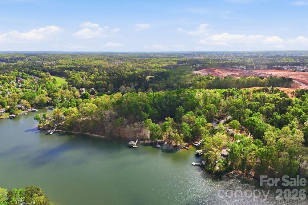 21217 Lake Run Drive Charlotte NC 28278