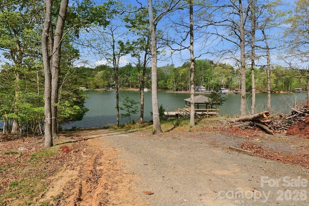 21217 Lake Run Drive Charlotte NC 28278