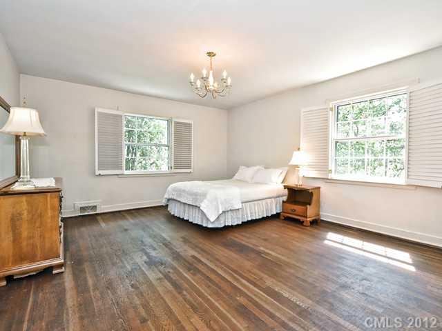 2147 Roswell Avenue Charlotte NC 28207