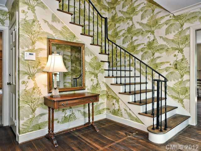 2147 Roswell Avenue Charlotte NC 28207