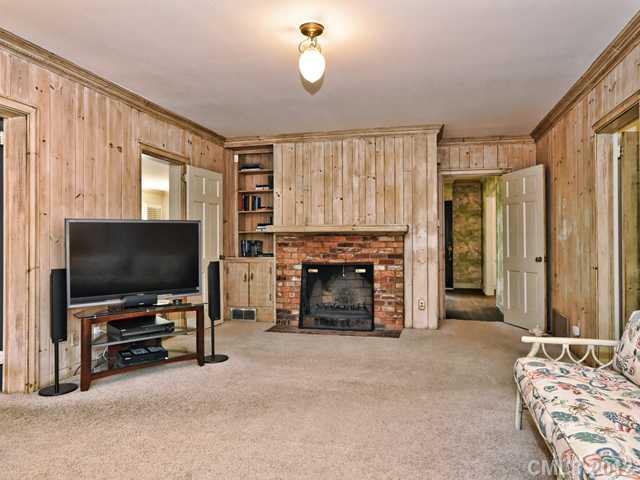2147 Roswell Avenue Charlotte NC 28207