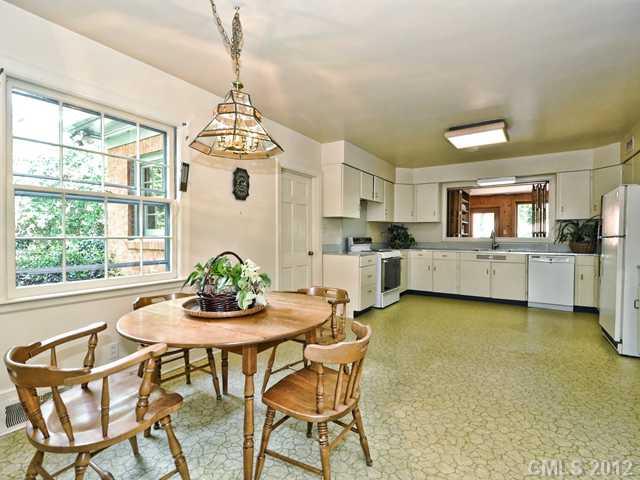 2147 Roswell Avenue Charlotte NC 28207