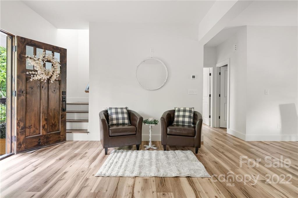 25 Jennifer Drive Hendersonville NC 28791