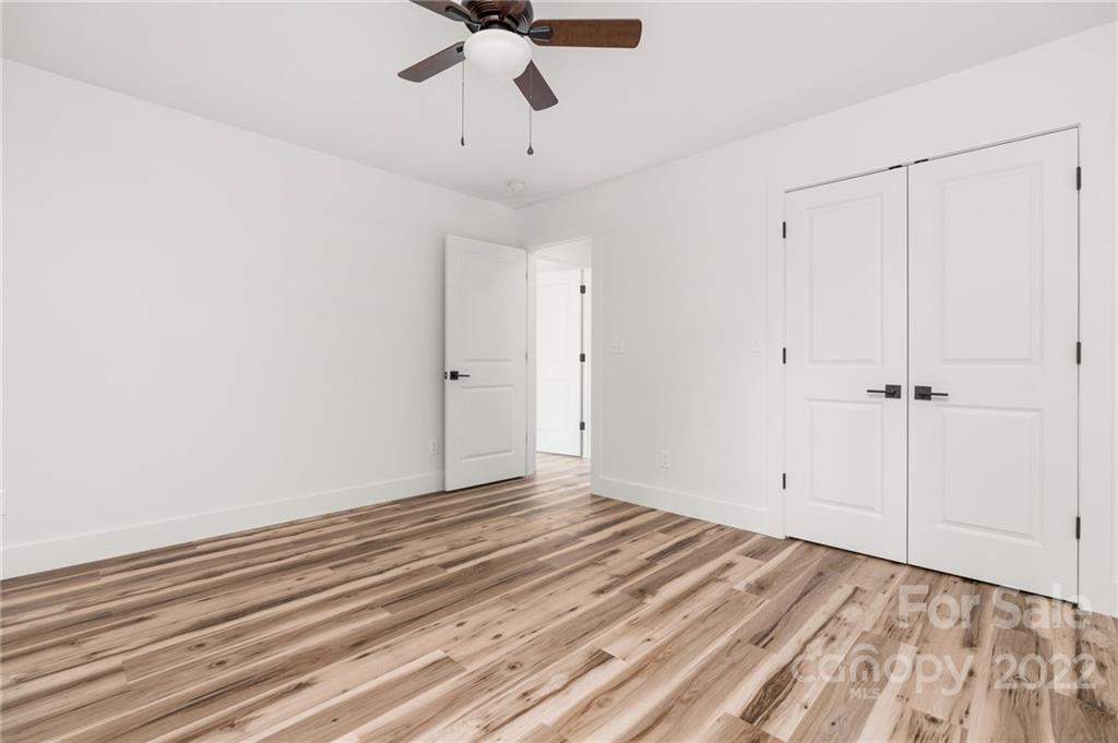 25 Jennifer Drive Hendersonville NC 28791