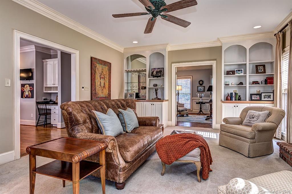 15633 Eagleview Drive Charlotte NC 28278