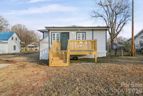 1703 Lowder Street Albemarle NC 28001