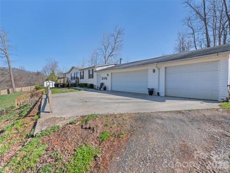 136 Peaceful Valley Drive Leicester NC 28748