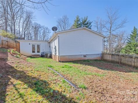 136 Peaceful Valley Drive Leicester NC 28748