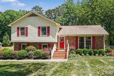 13611 Idlefield Lane Matthews NC 28105