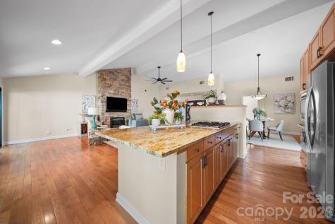 15 King Haigler Chase Street Lake Wylie SC 29710