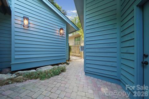 15 King Haigler Chase Street Lake Wylie SC 29710