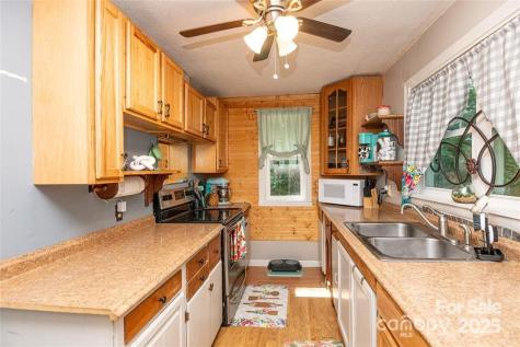 47 Campground Road Asheville NC 28805