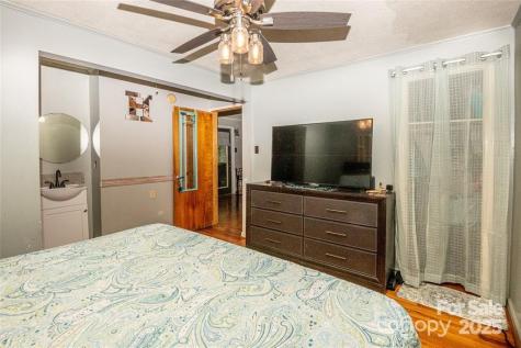 47 Campground Road Asheville NC 28805