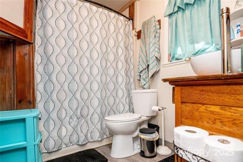 47 Campground Road Asheville NC 28805