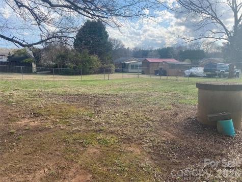 1011 Kiser Dairy Road Dallas NC 28034
