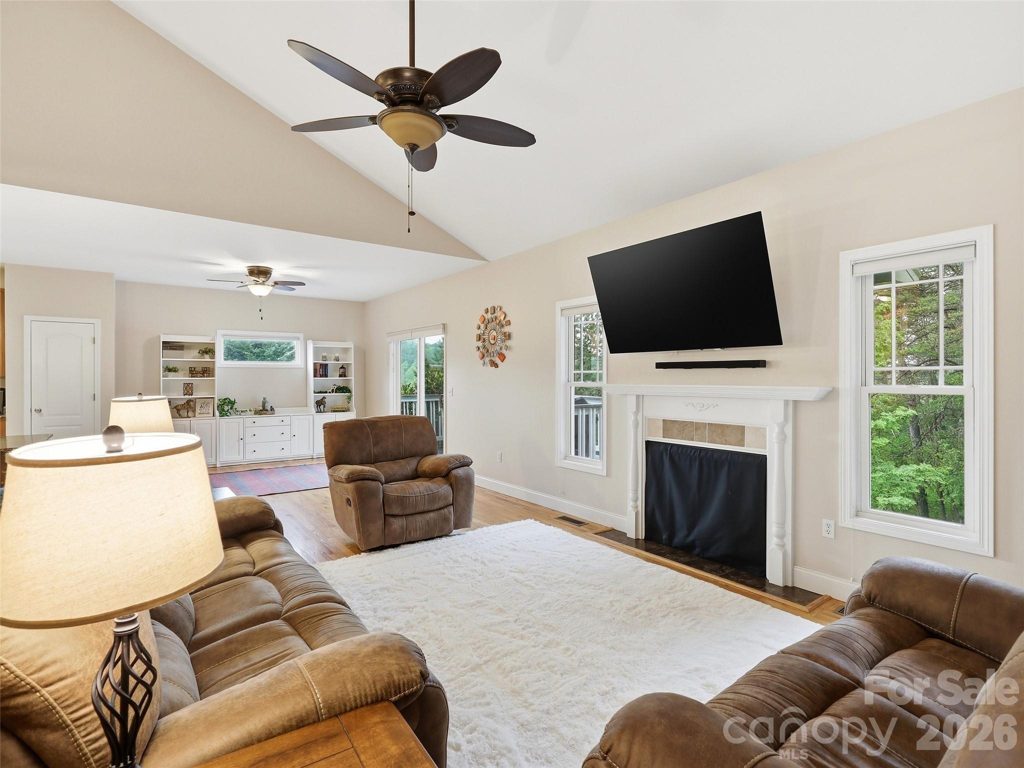 16 Lancaster Lane Weaverville NC 28787