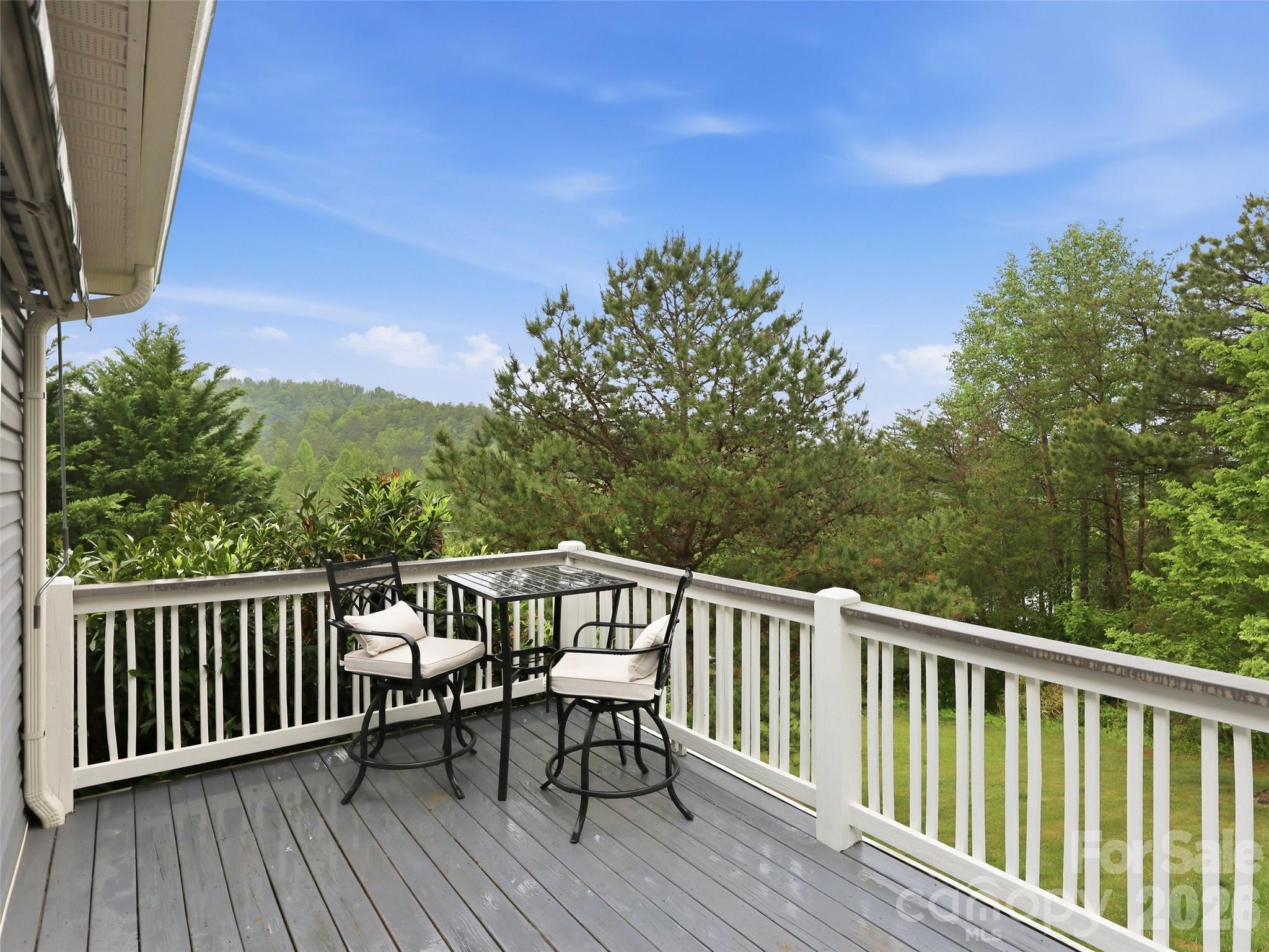 16 Lancaster Lane Weaverville NC 28787