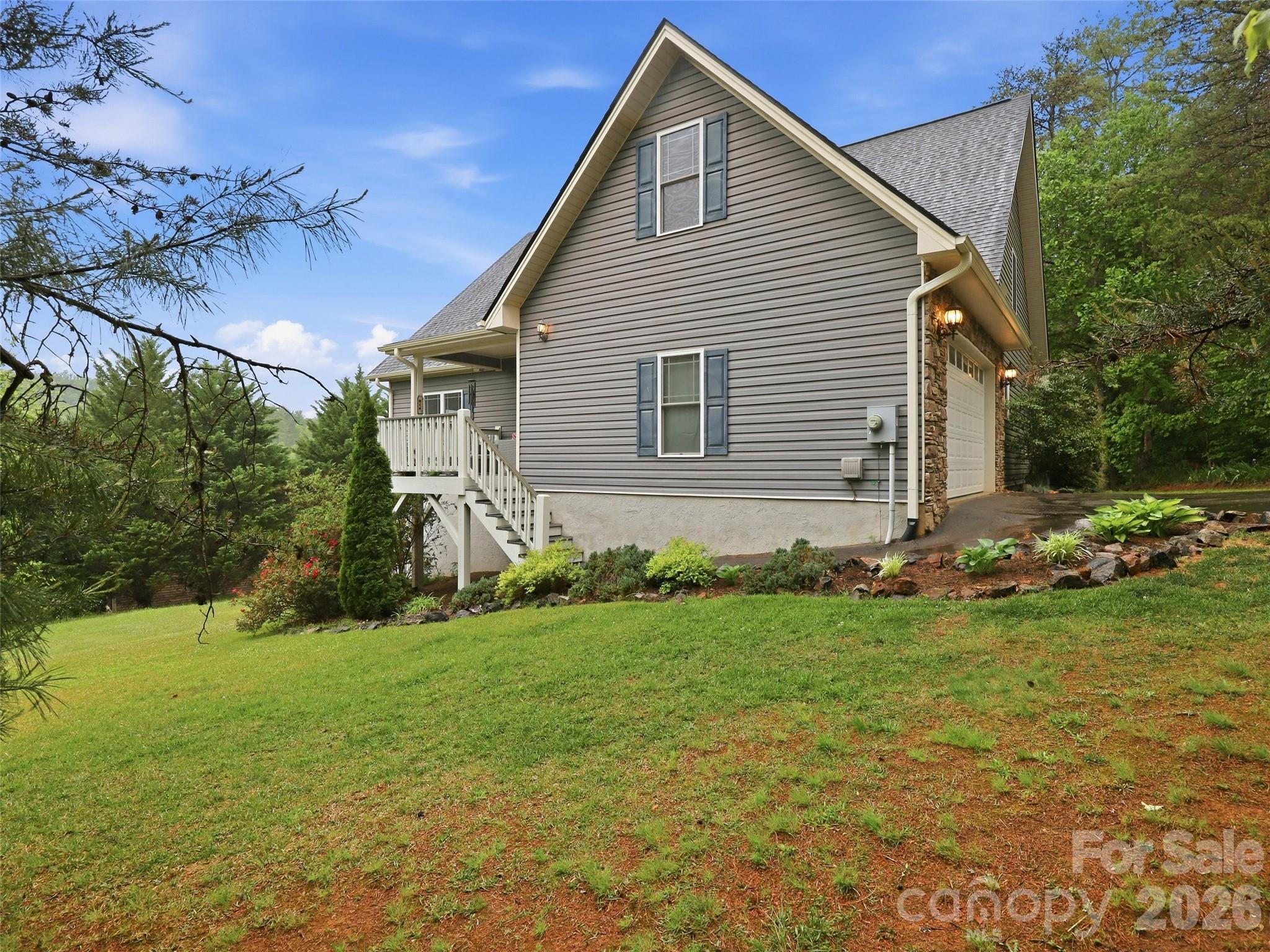 16 Lancaster Lane Weaverville NC 28787