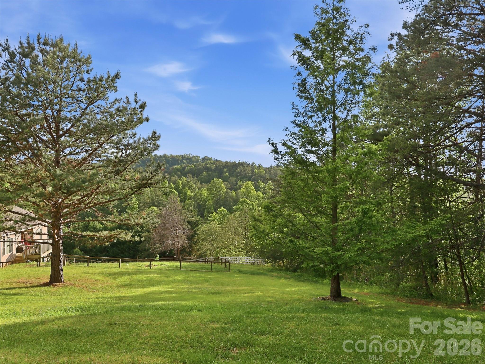16 Lancaster Lane Weaverville NC 28787