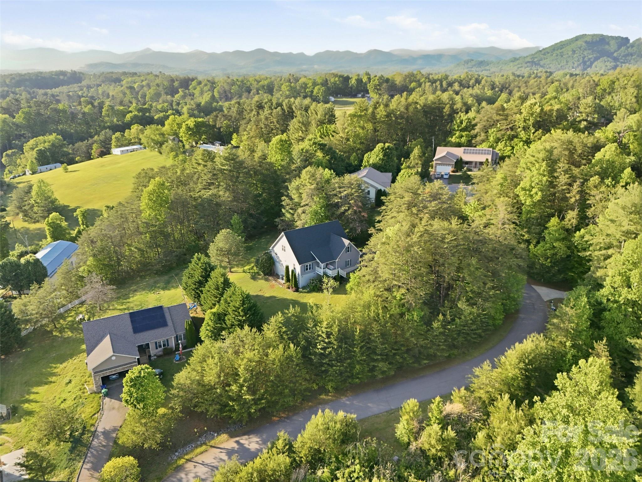 16 Lancaster Lane Weaverville NC 28787