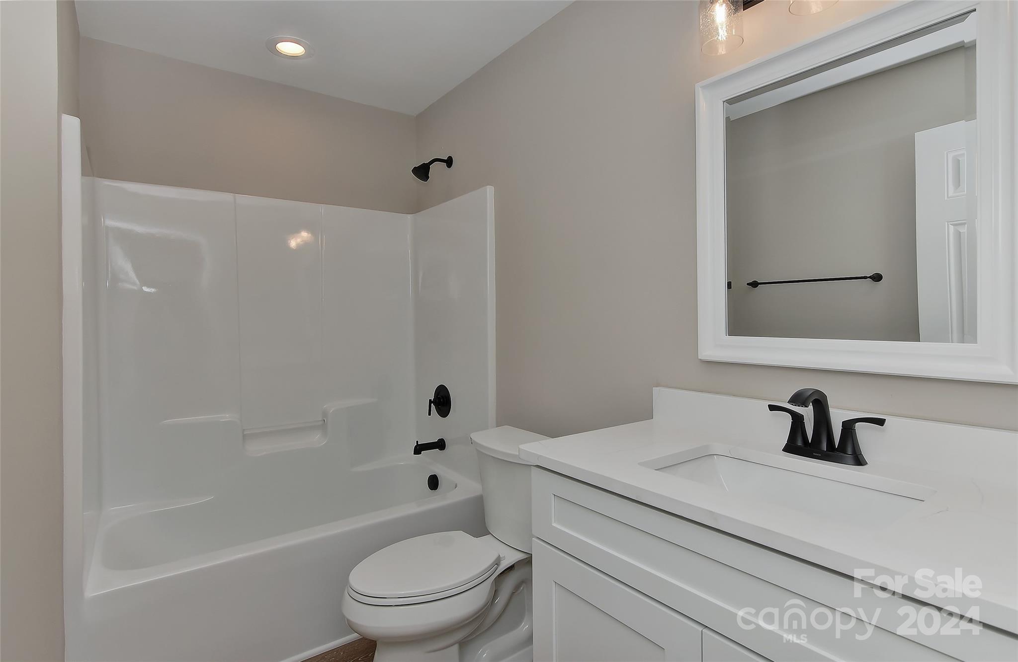 10611 Knox Avenue Matthews NC 28105