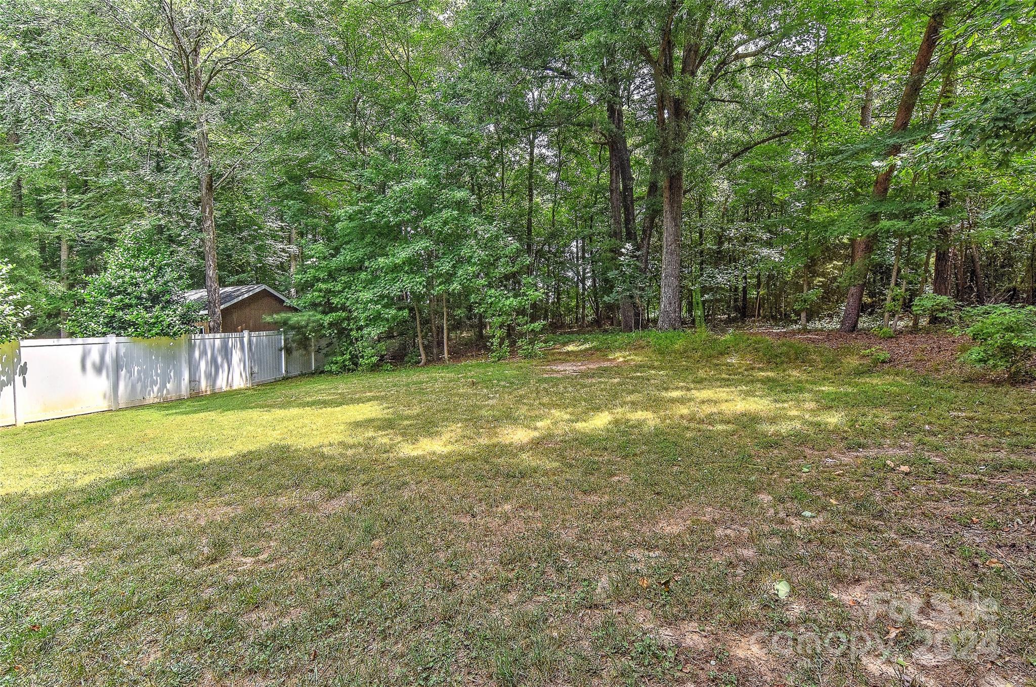 10611 Knox Avenue Matthews NC 28105