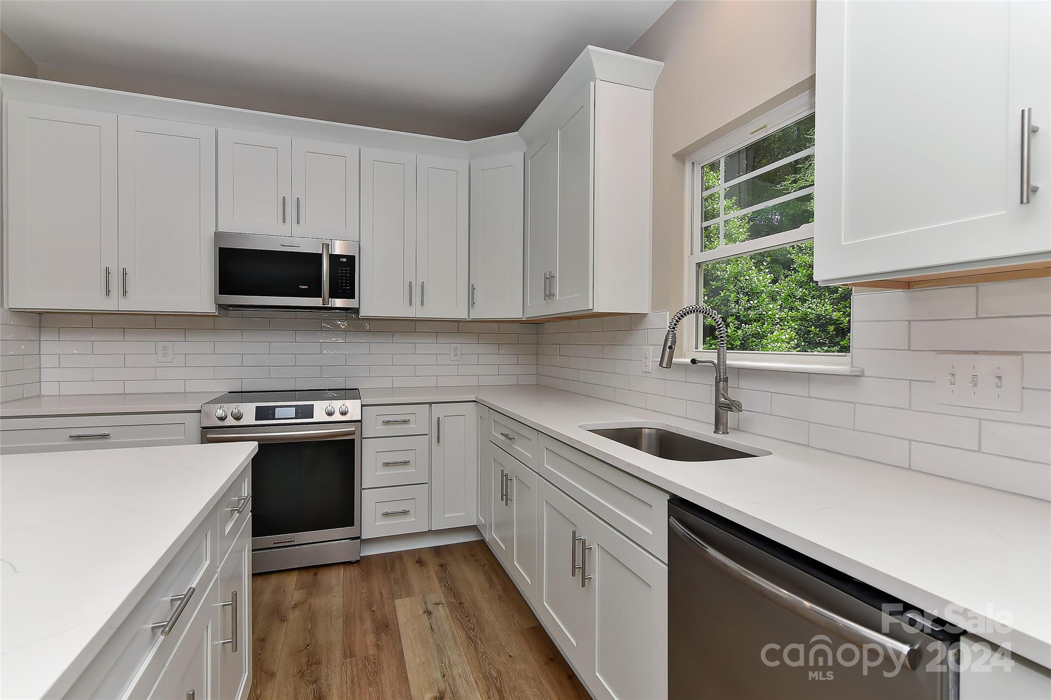 10611 Knox Avenue Matthews NC 28105