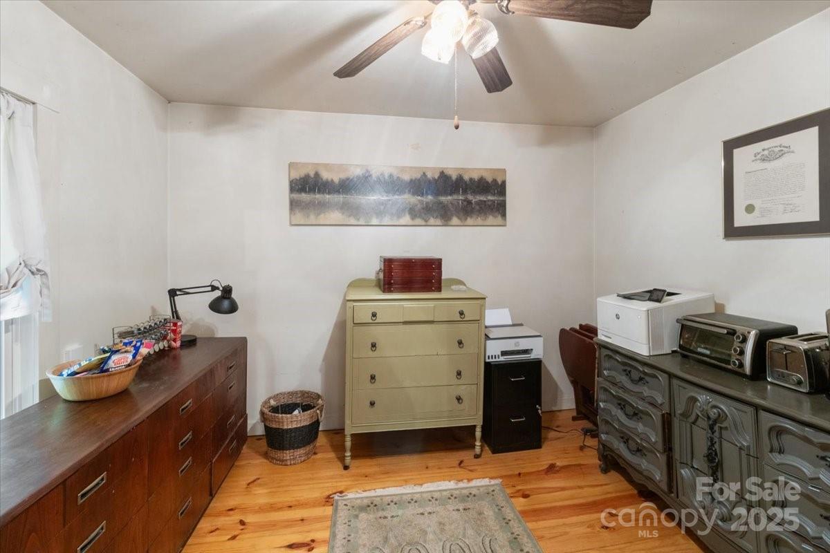 14840 Us 25/70 Highway Marshall NC 28753
