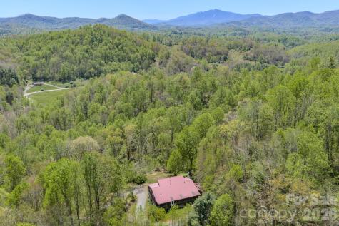 143 Gouge Cemetery Road Bakersville NC 28705