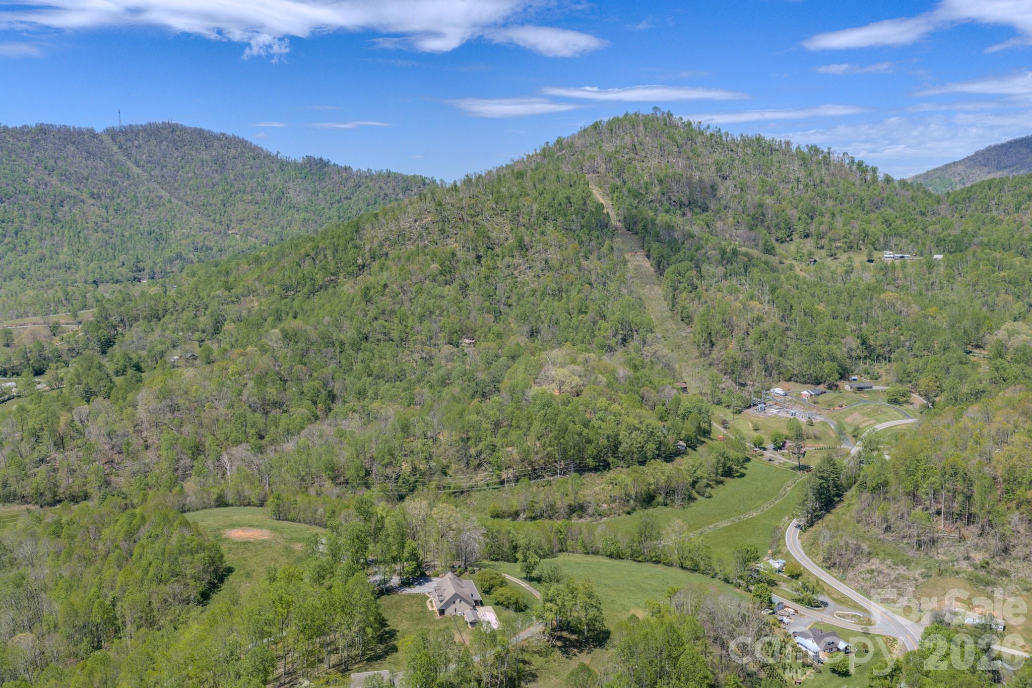 143 Gouge Cemetery Road Bakersville NC 28705