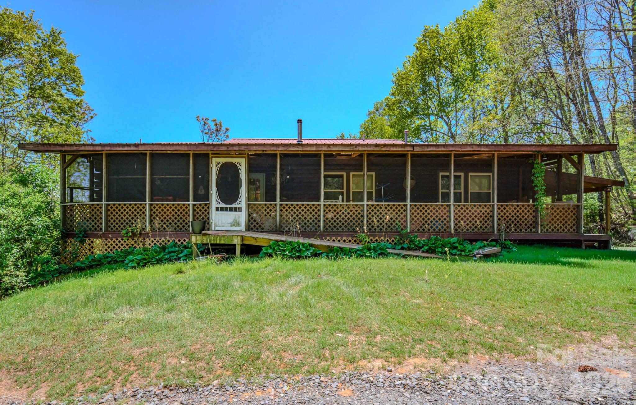 143 Gouge Cemetery Road Bakersville NC 28705