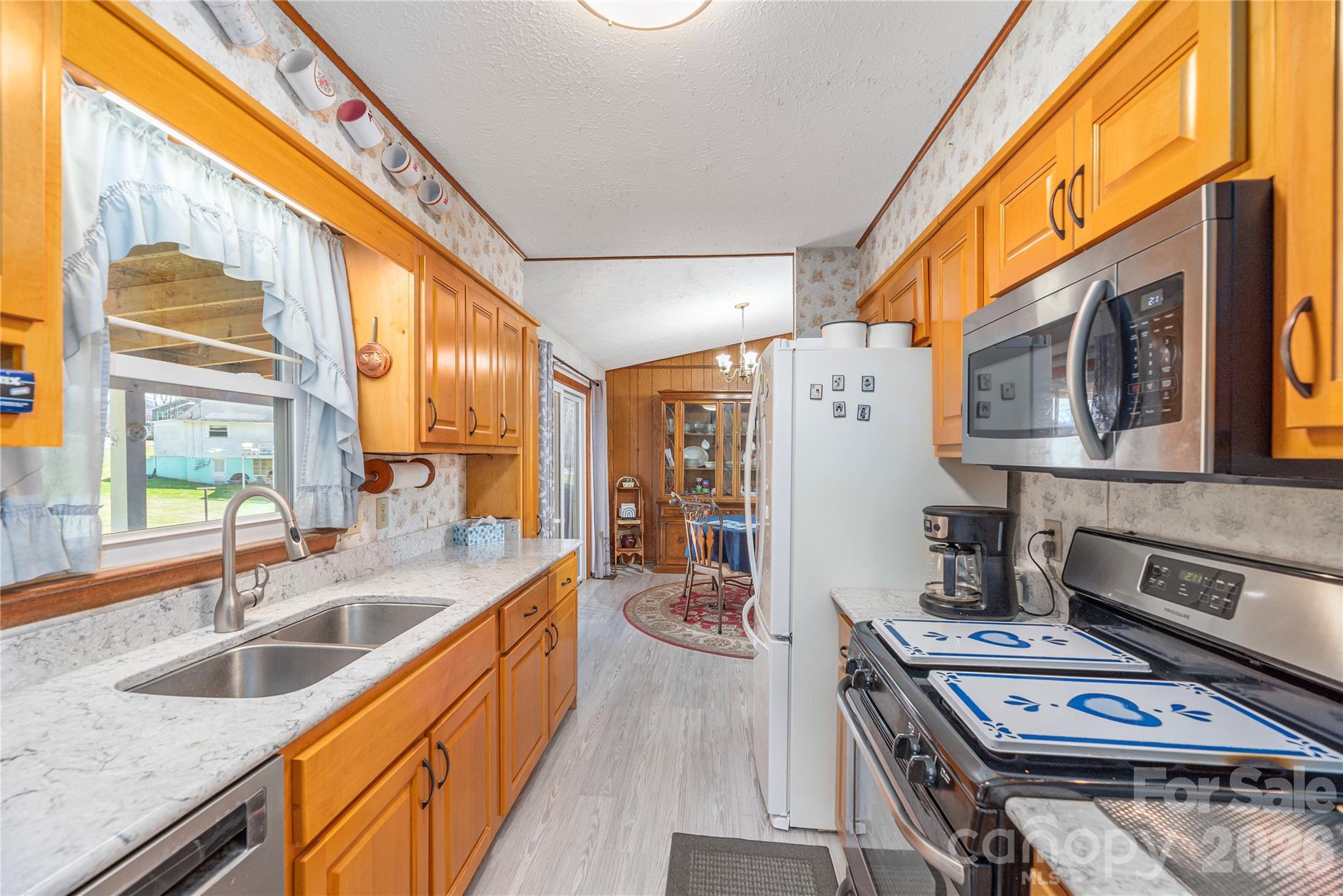 40 Warner Road Canton NC 28716