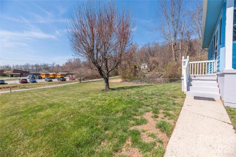 40 Warner Road Canton NC 28716
